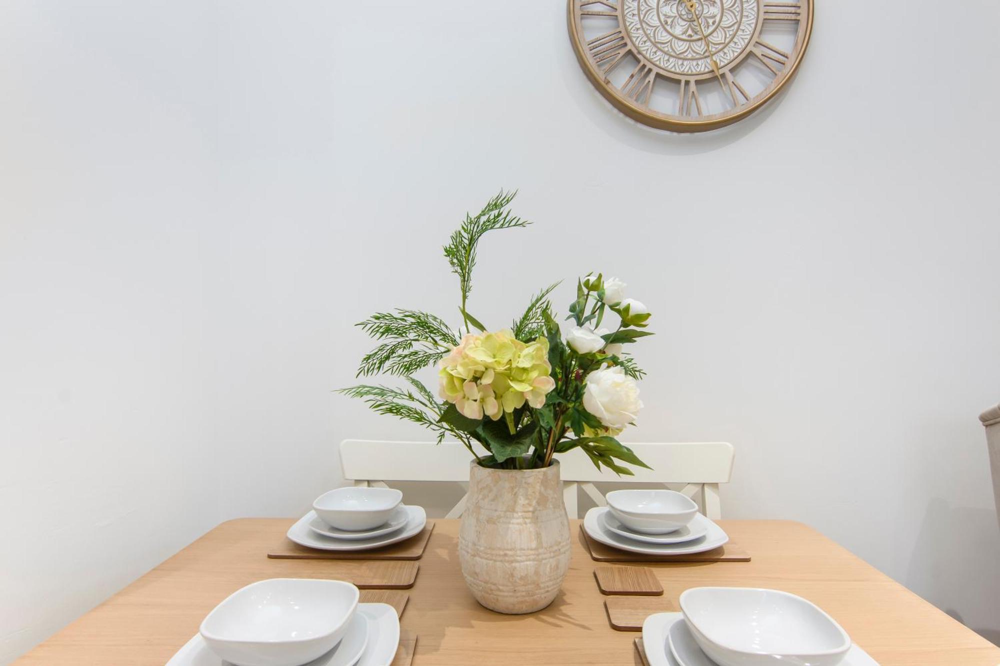 The Roost Group - Bedford House Apartments Gravesend Room photo
