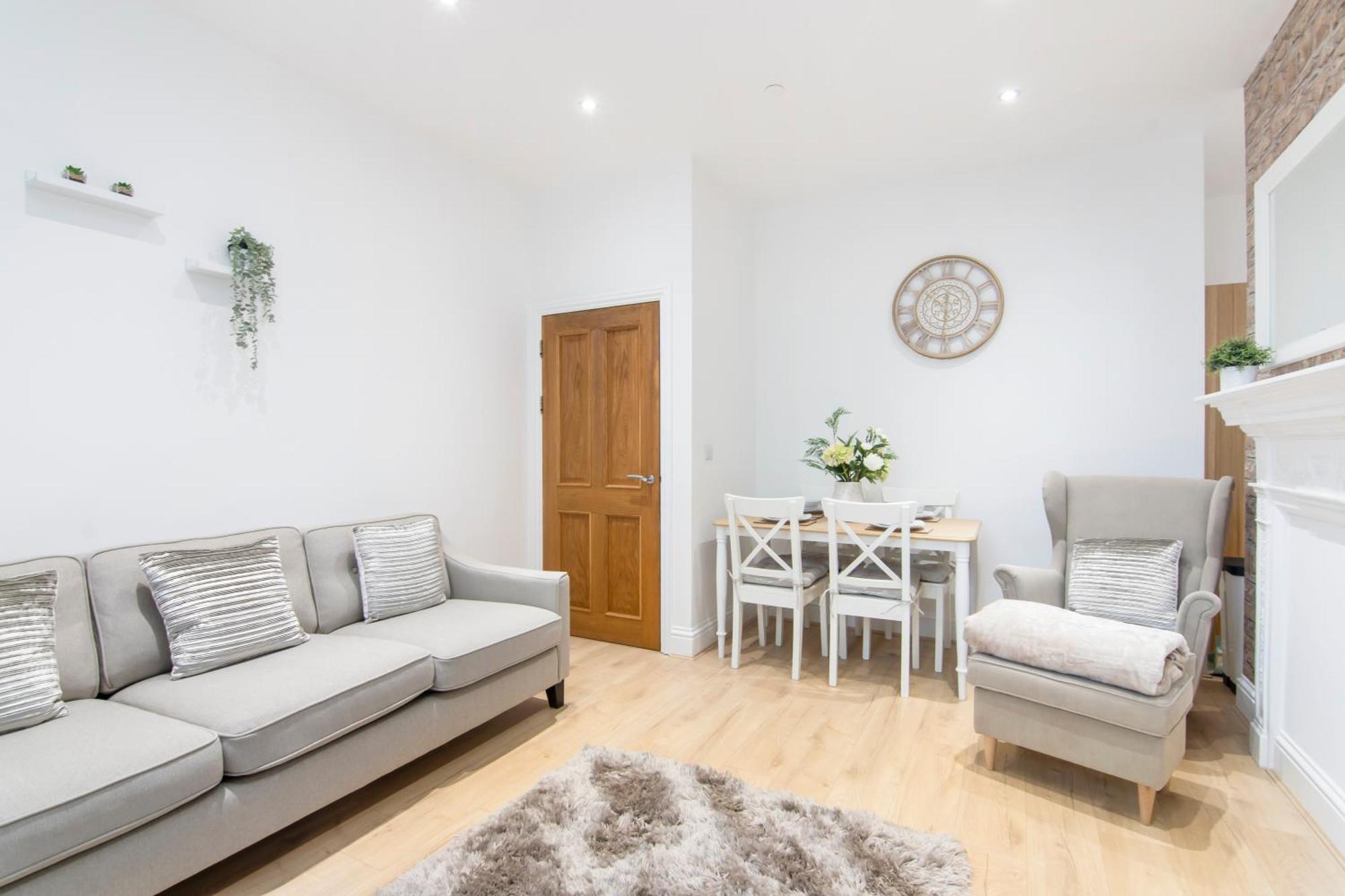 The Roost Group - Bedford House Apartments Gravesend Room photo